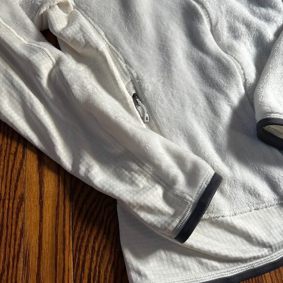 patagonia fleece - Picture 3 of 5